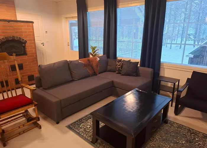 Honkapirtti Yllaes, * Äkäslompolo